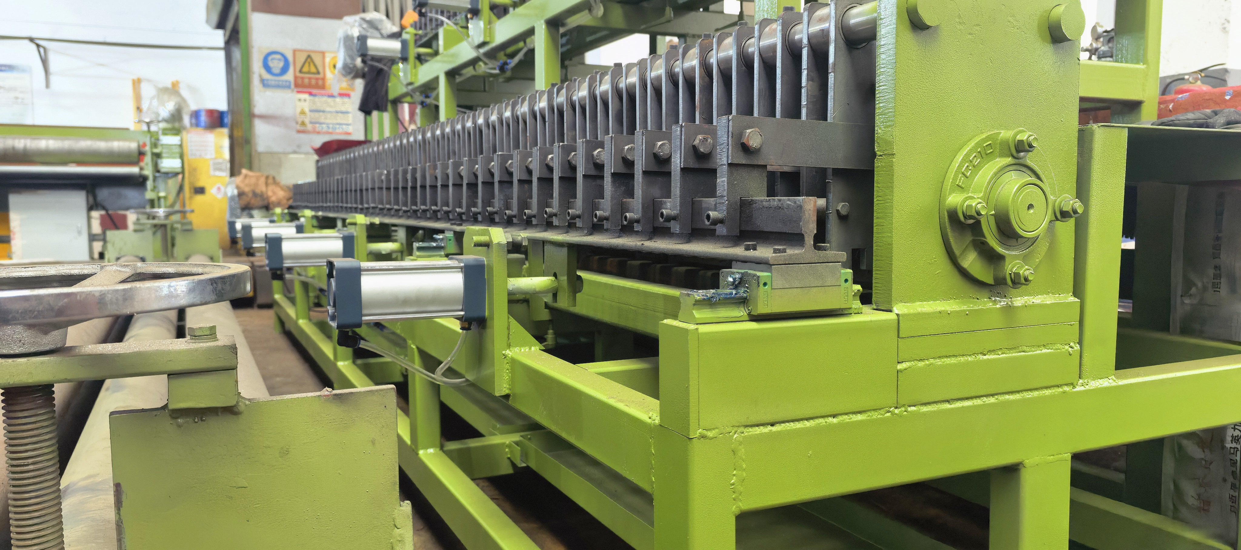 آخرین وبلاگ های شرکت در مورد Why Edge Winding Matters: The Benefits of a Reliable Gabion Basket Edge Winding Machine
